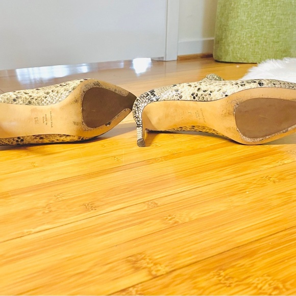 Inez Marisol 90: Natural Snake Emboss Booties Sz 9.5 - Picture 5 of 7